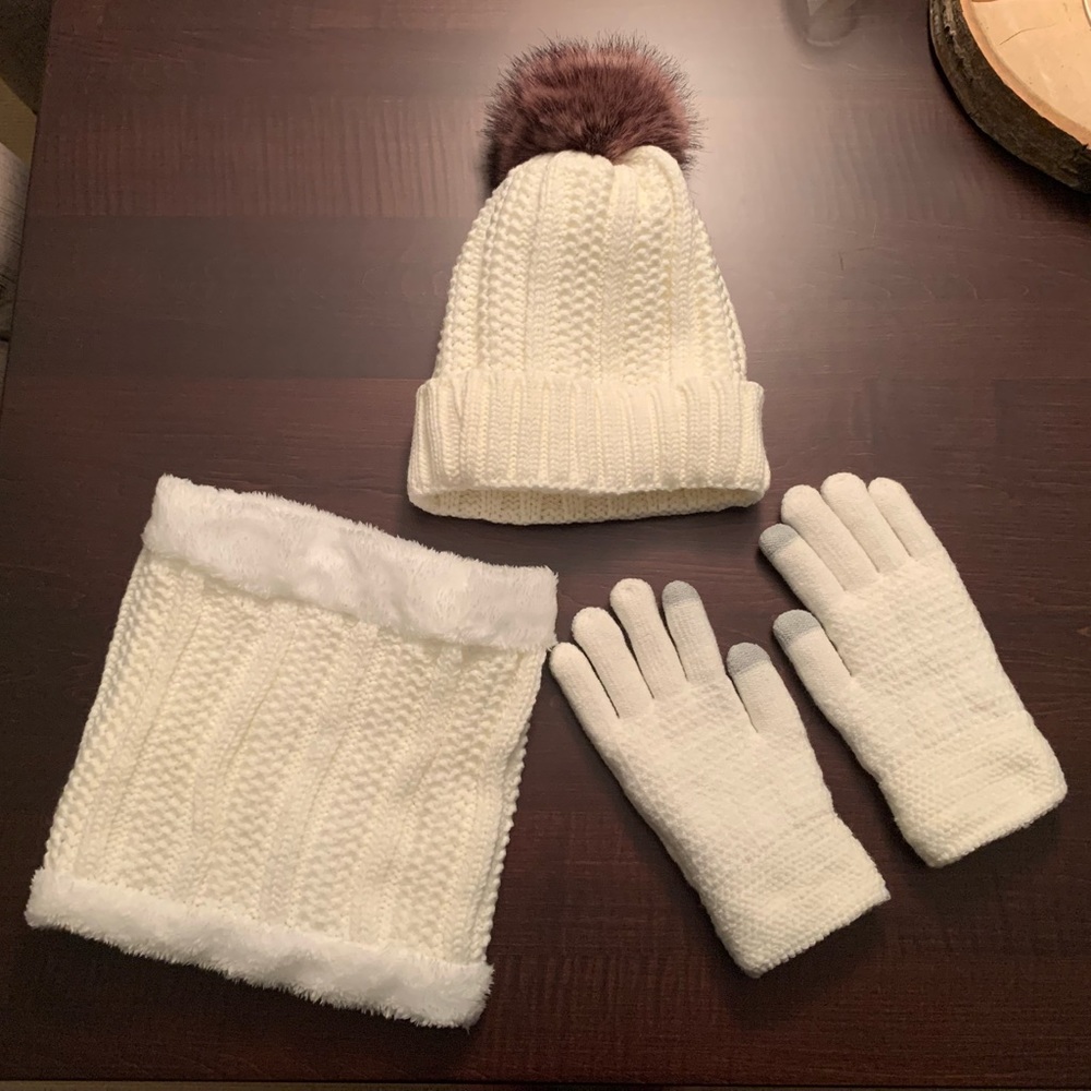 Kids Knit White/Cream with Brown Fur Winter Accessory Set-hat/gloves/neck warmer
